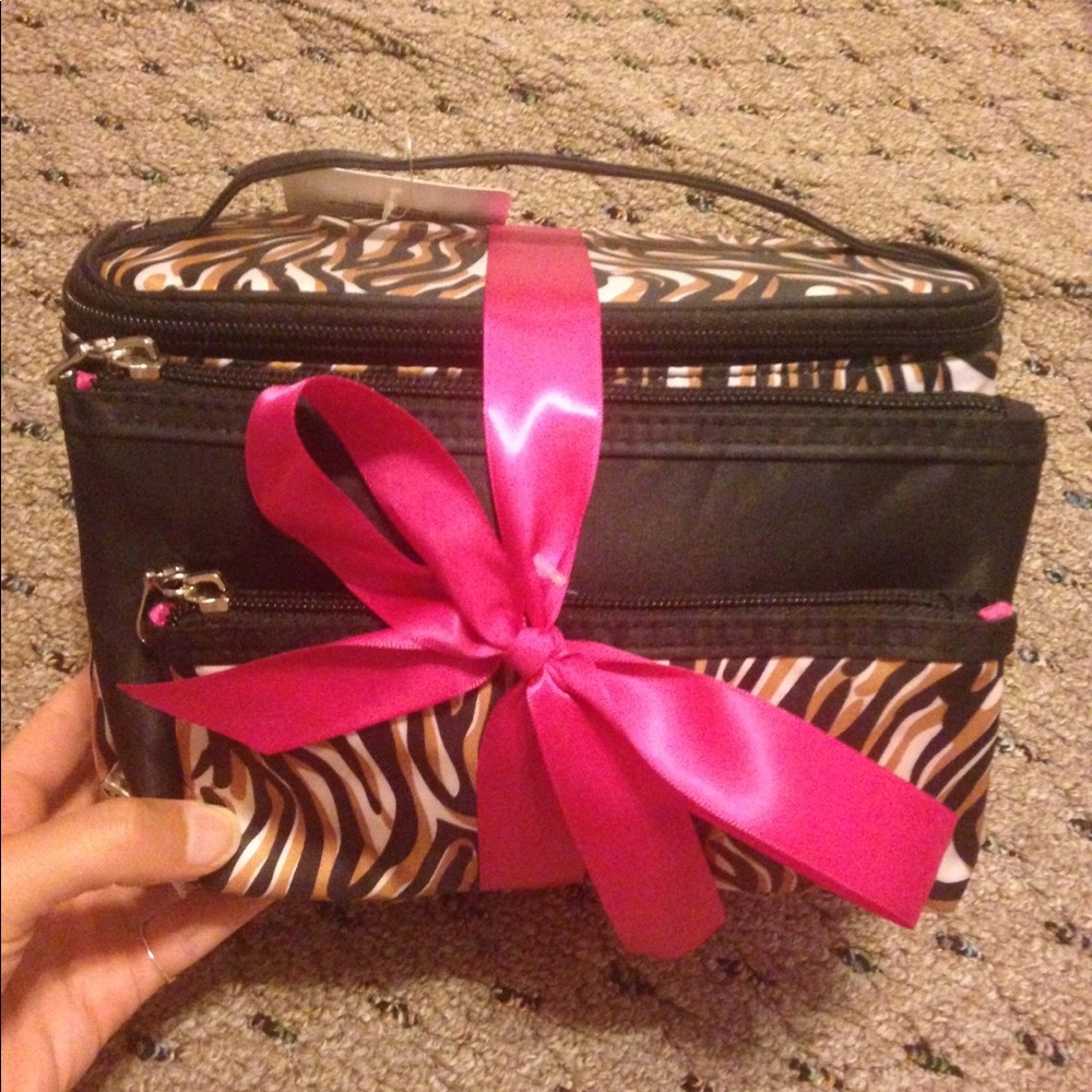 Brand new cosmetic bags!